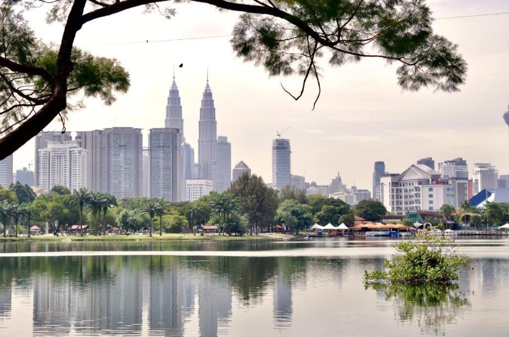 Hotel Zamburger Wira Kuala Lumpur Exterior photo
