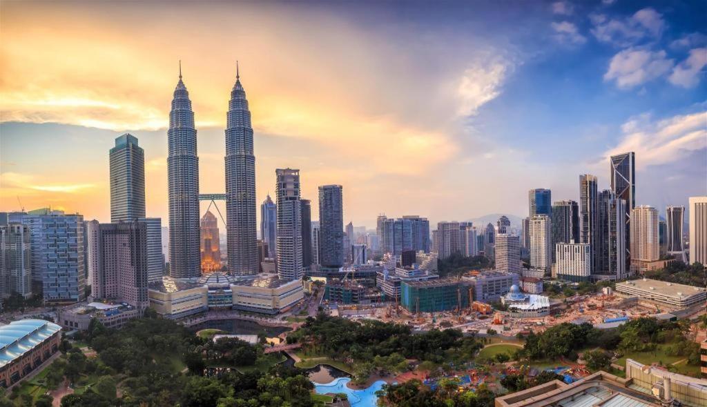 Hotel Zamburger Wira Kuala Lumpur Exterior photo